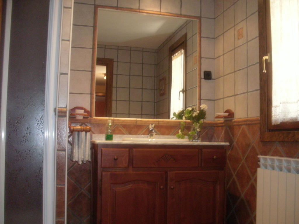 La Corralata Appartement Biescas  Kamer foto