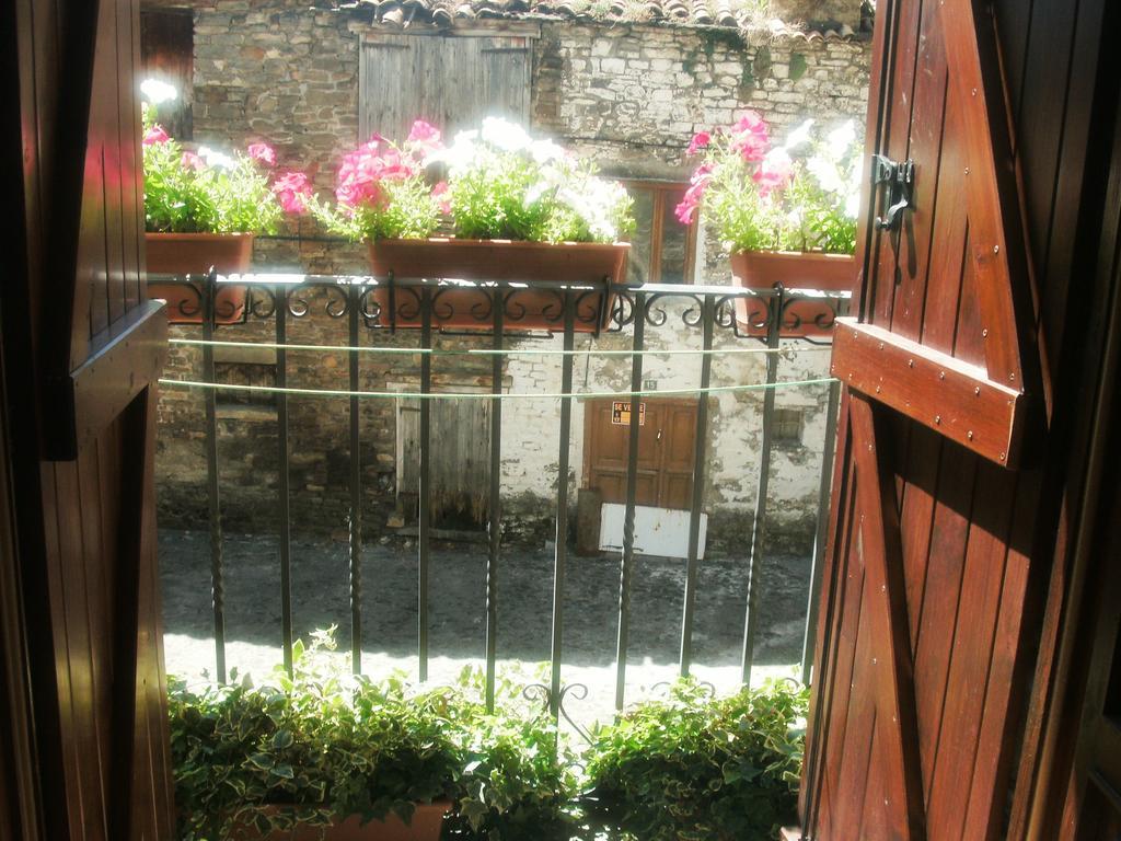 La Corralata Appartement Biescas  Kamer foto